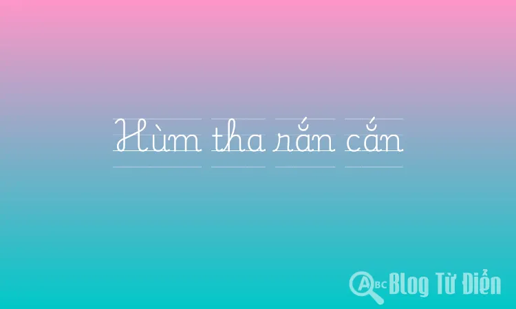 Hùm tha rắn cắn