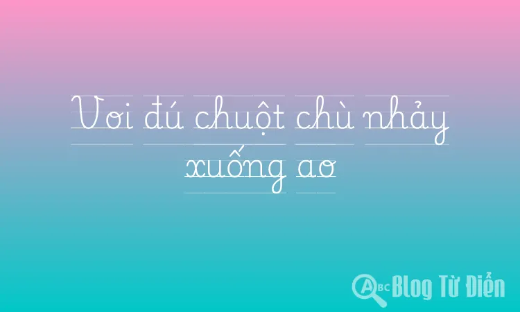 Voi đú chuột chù nhảy xuống ao